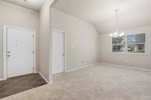 10032 Chrysalis Dr, Fort Worth, TX 76131 - Photo 3