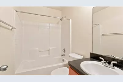 817 Jamie Drive, Grand Prairie, TX 75052 - Photo 15