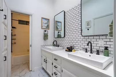 4030 Holland Avenue #8, Dallas, TX 75219 - Photo 7