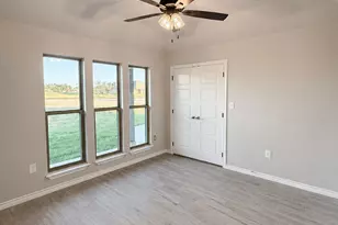 1013 Abbie Ruth Ct, Springtown, TX 76082 - Photo 19