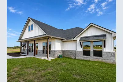 1013 Abbie Ruth Court, Springtown, TX 76082 - Photo 3