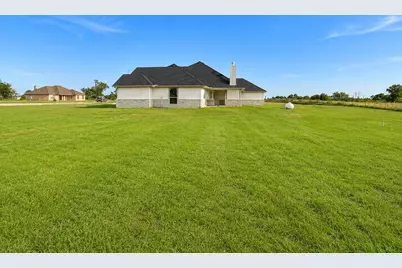 1013 Abbie Ruth Court, Springtown, TX 76082 - Photo 29