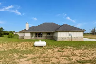 1013 Abbie Ruth Ct, Springtown, TX 76082 - Photo 27