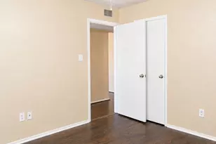 5000 Lasalle Dr, Arlington, TX 76016 - Photo 13