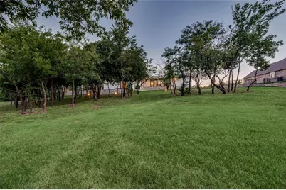 3120 Sanctuary Drive, Grand Prairie, TX 75104 - Photo 31