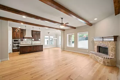 317 Landview Drive, Burleson, TX 76028 - Photo 5