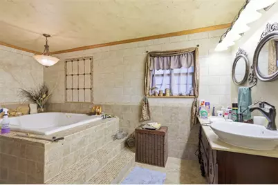 1913 Austin Aisle, Tool, TX 75143 - Photo 19