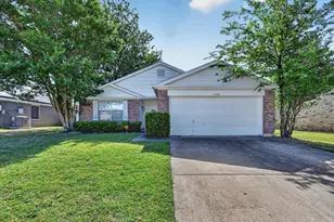 1720 Dartmouth Dr, Glenn Heights, TX 75154 - Photo 1