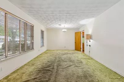 10519 Estate Lane, Dallas, TX 75238 - Photo 5