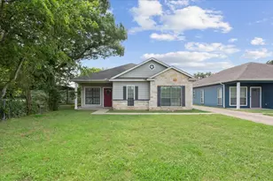 200 Garden Dr, Waco, TX 76706 - Photo 3