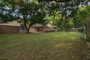 4601 Hazel St, Flower Mound, TX 75028 - Photo 13