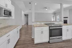 691 N Montana Ct, Keller, TX 76248 - Photo 9