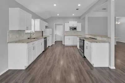 691 N Montana Court, Keller, TX 76248 - Photo 5