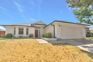 691 N Montana Ct, Keller, TX 76248 - Photo 1