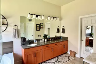 703 Fannin Ln, Mansfield, TX 76063 - Photo 13