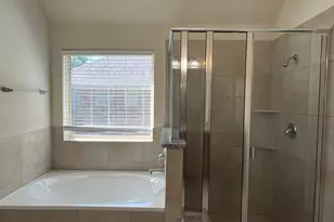 724 Water Garden Cir, Little Elm, TX 75068 - Photo 9