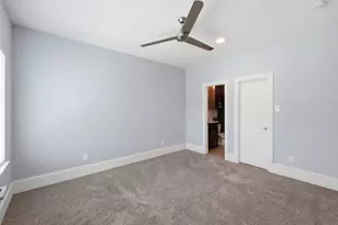 6908 Chantilly Ct, Dallas, TX 75214 - Photo 29