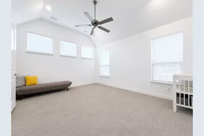 17293 Texas Pistache Drive, Dallas, TX 75252 - Photo 15