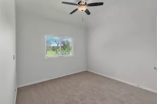 9129 Cottonwood Village Dr, Fort Worth, TX 76120 - Photo 11
