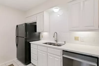 1006 Riverchase Street, Benbrook, TX 76126 - Photo 9