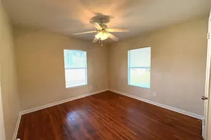 105 Calloway, Hughes Springs, TX 75656 - Photo 5