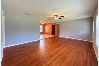105 Calloway, Hughes Springs, TX 75656 - Photo 15