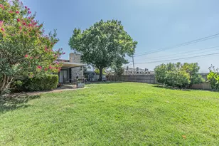 4501 Freeport Dr, Garland, TX 75043 - Photo 5