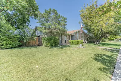 4501 Freeport Drive, Garland, TX 75043 - Photo 7