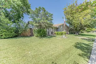 4501 Freeport Dr, Garland, TX 75043 - Photo 7