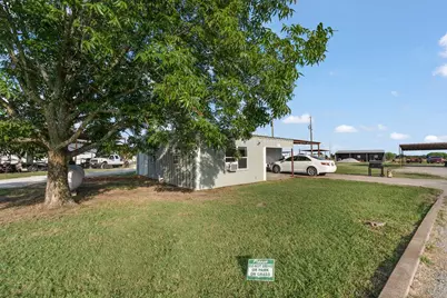 3073 Fm 933, Whitney, TX 76692 - Photo 15