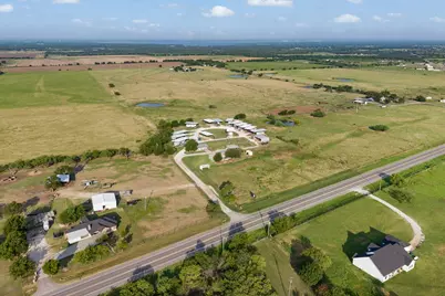 3073 Fm 933, Whitney, TX 76692 - Photo 7