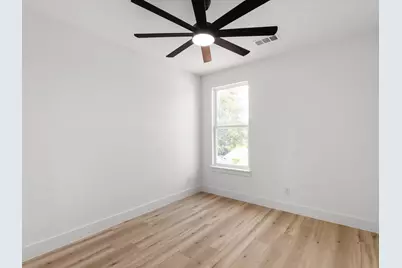 4237 Avenue H, Fort Worth, TX 76105 - Photo 13