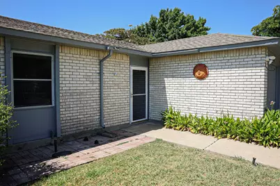 5236 Hawse Drive, The Colony, TX 75056 - Photo 3