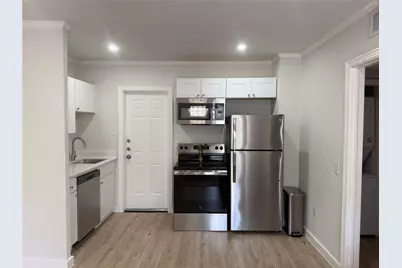 4101 Douglas Avenue #204, Dallas, TX 75219 - Photo 5