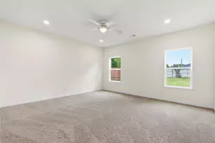 4115 Vineyard Dr, Dallas, TX 75212 - Photo 13