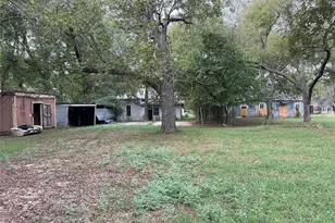 317 SE 6th, Paris, TX 75460 - Photo 11