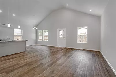 2511 Birdell Court, Fort Worth, TX 76105 - Photo 5