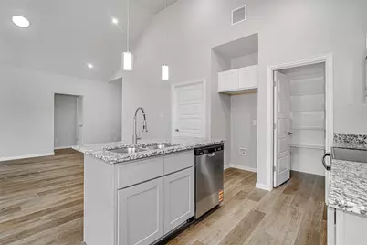 2511 Birdell Court, Fort Worth, TX 76105 - Photo 7