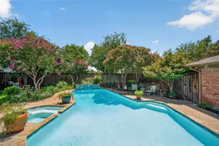 1810 S Crest, Carrollton, TX 75006 - Photo 7