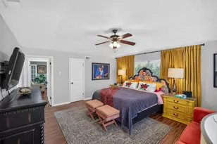 1810 S Crest, Carrollton, TX 75006 - Photo 27