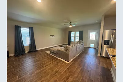 716 Griffith Park Trail, Alvarado, TX 76009 - Photo 3