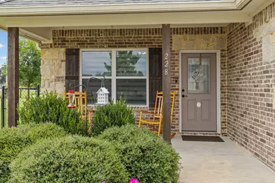 228 Mill Street, Emory, TX 75440 - Photo 5
