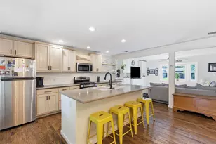 13227 Challaburton Dr, Farmers Branch, TX 75234 - Photo 17