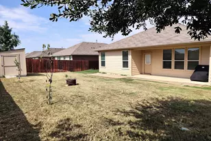 423 Regatta Ln, Azle, TX 76020 - Photo 21