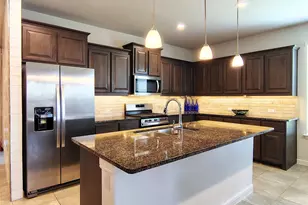 423 Regatta Ln, Azle, TX 76020 - Photo 5