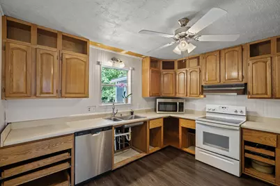 16973 Fm 773, Ben Wheeler, TX 75754 - Photo 9