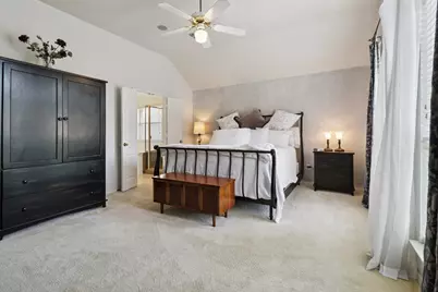 2845 Birmingham Drive, Grand Prairie, TX 75052 - Photo 3