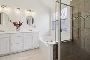 2845 Birmingham Dr, Grand Prairie, TX 75052 - Photo 17