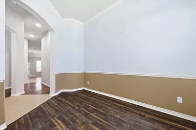 629 Lake City Drive, Lewisville, TX 75056 - Photo 13