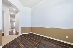 629 Lake City Dr, Lewisville, TX 75056 - Photo 13